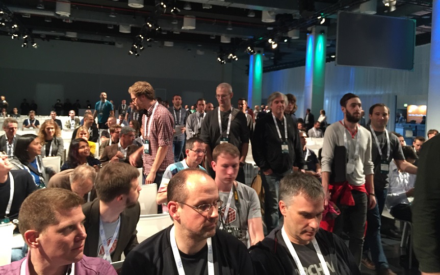 cloud-foundry-summit-in-berlin-2015-welcome-3